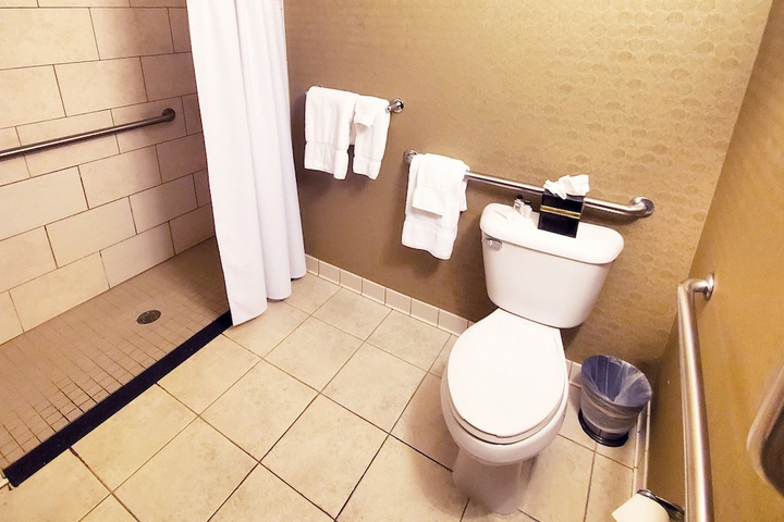 Room 62 of 93