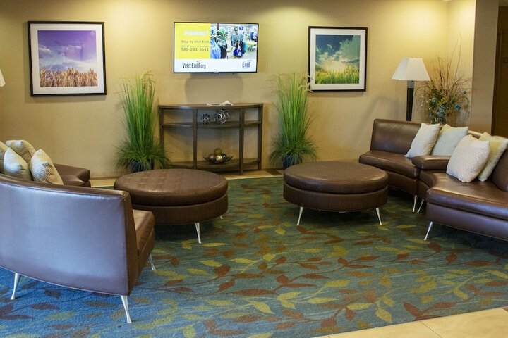 Hotel Interior 9 of 34