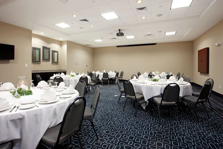 Holiday Inn Hammond by IHG