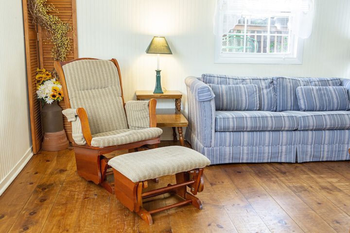 The Chimney Rock Inn & Cottages