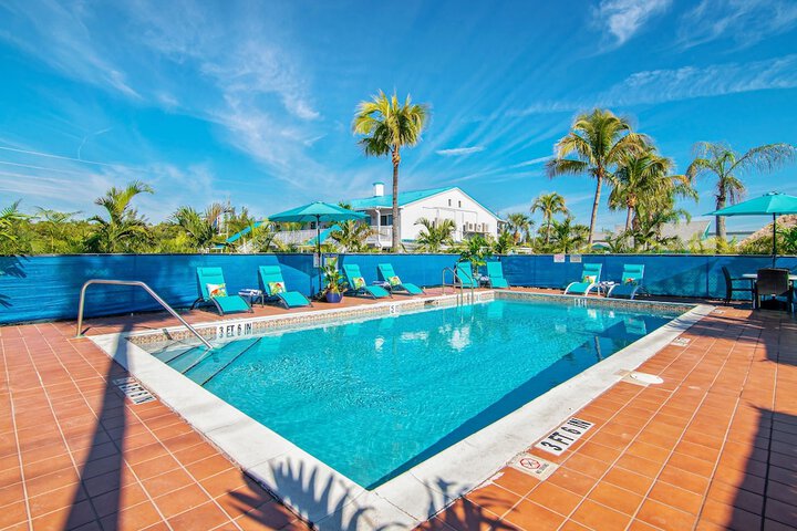 Pool 4 of 77
