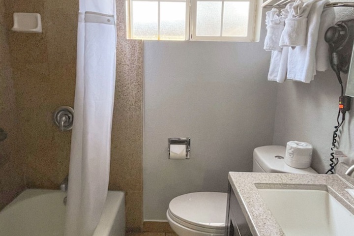 Room 7 of 29
