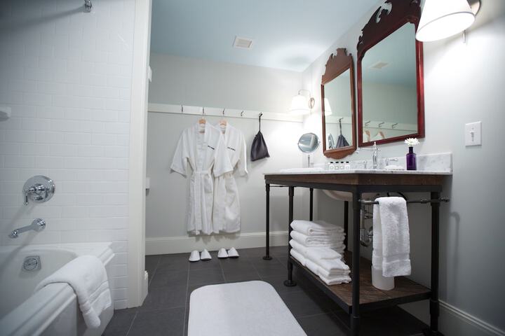 Room 33 of 78
