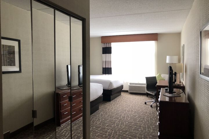 Wyndham Garden Buffalo Downtown