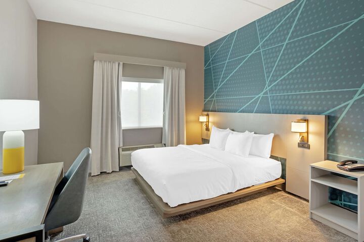 Comfort Suites Bloomsburg