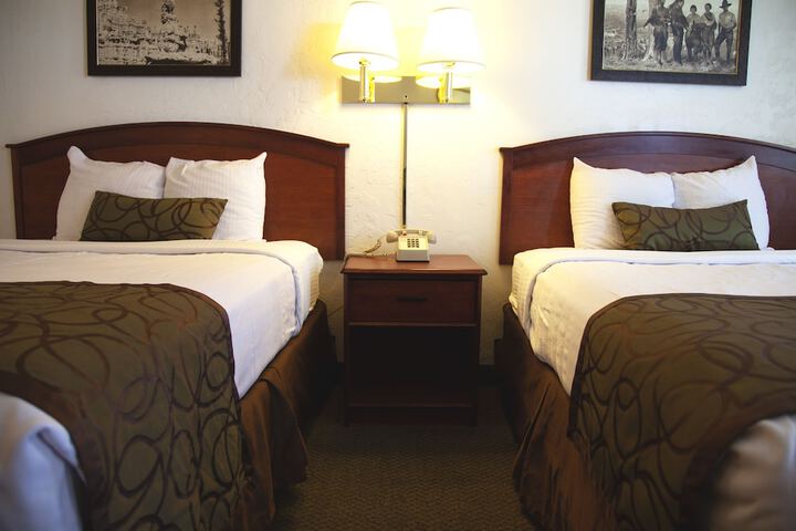 Room 18 of 39