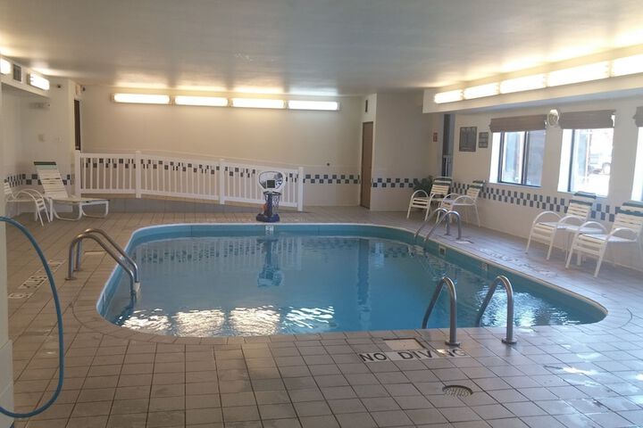 Pool 7 of 76