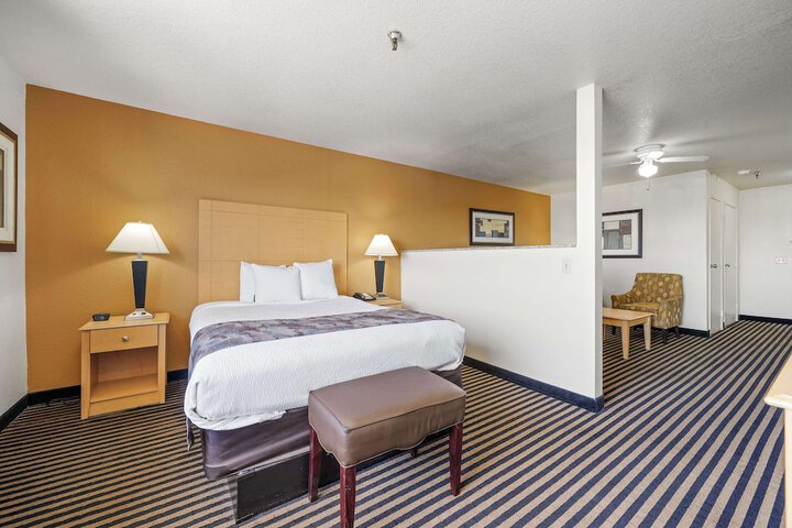 Best Western Plus Executive Inn & Suites