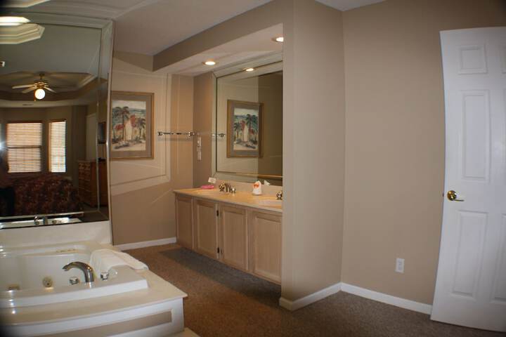 Room 19 of 30