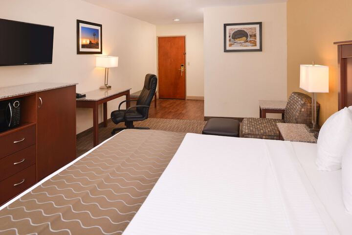 Room 12 of 40