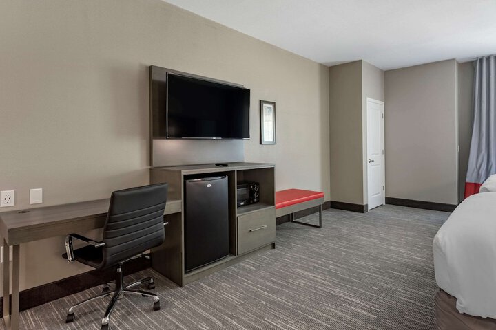 Room 29 of 51