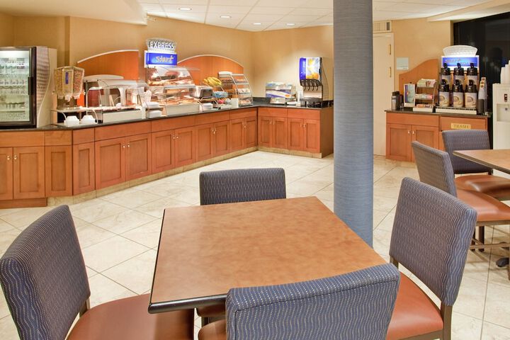 Holiday Inn Express Scottsdale North by IHG