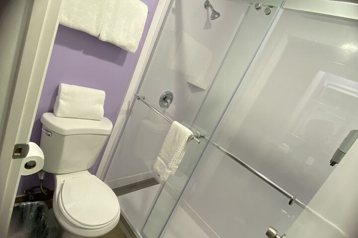 Room 20 of 29