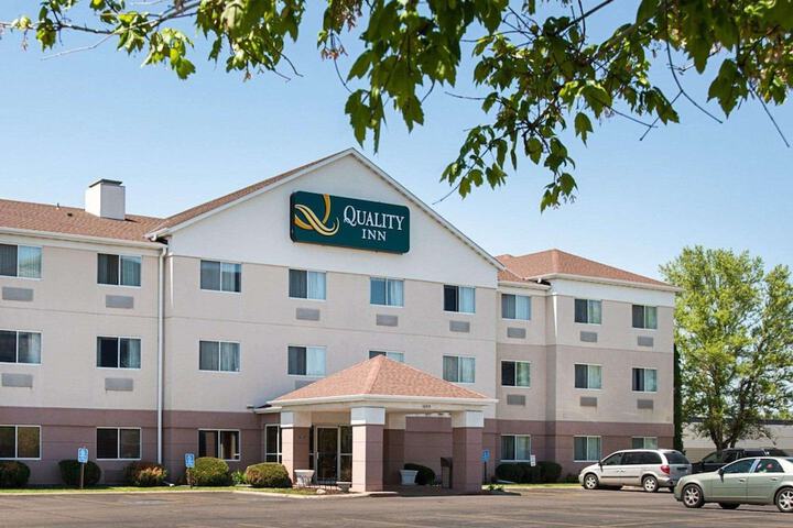Hotel 4 of 39