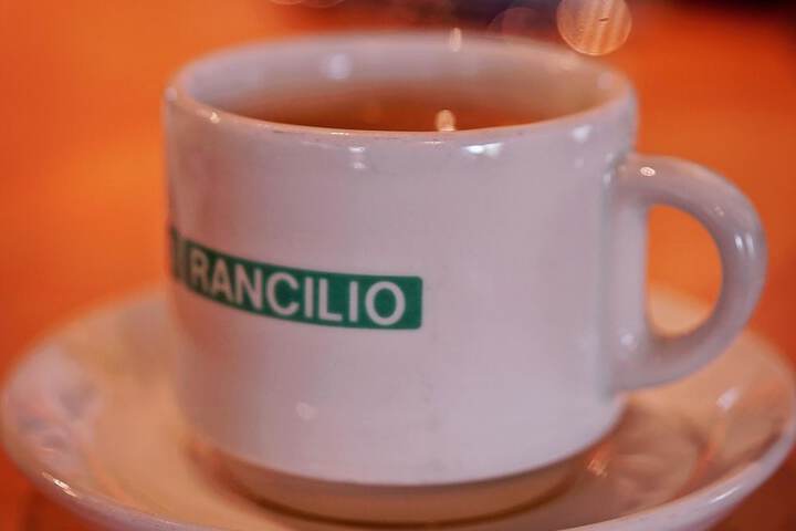 Breakfast/Coffee Service 40 of 48