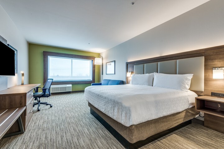 Room 33 of 52