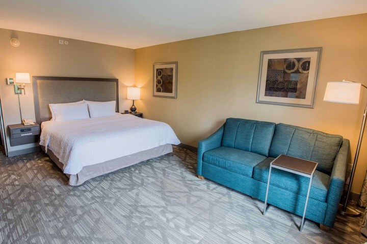 Room 41 of 54