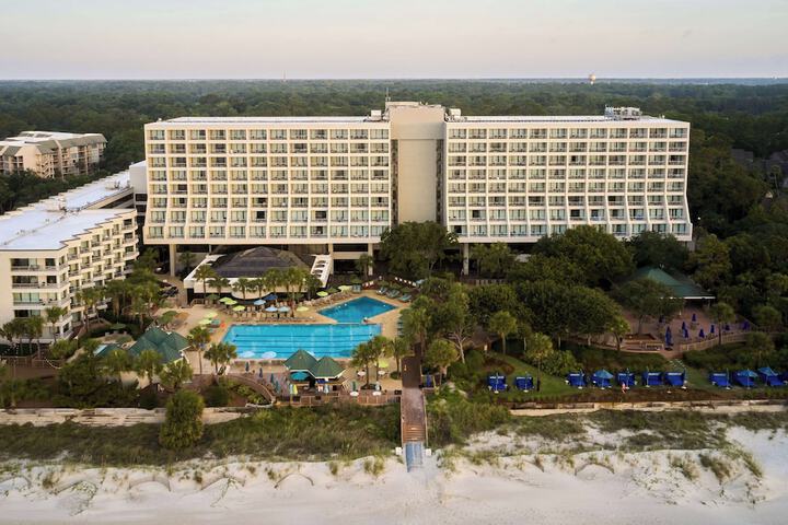 Hotel 4 of 51