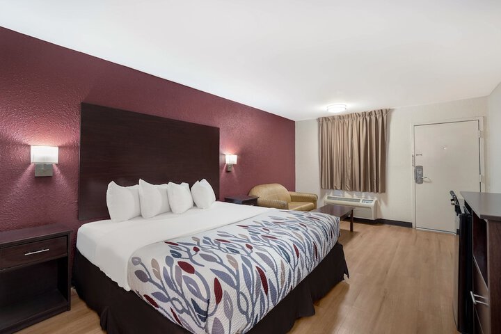 Room 7 of 22