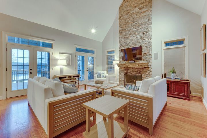 Waterfront Sherrills Ford Home w / Pool & Boat Dock