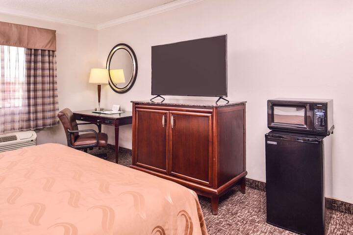 Room 29 of 48