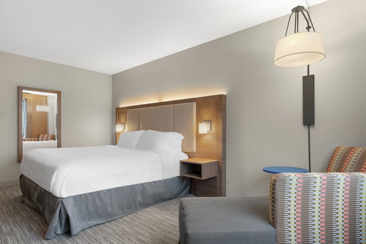 Holiday Inn Express Coralville by IHG