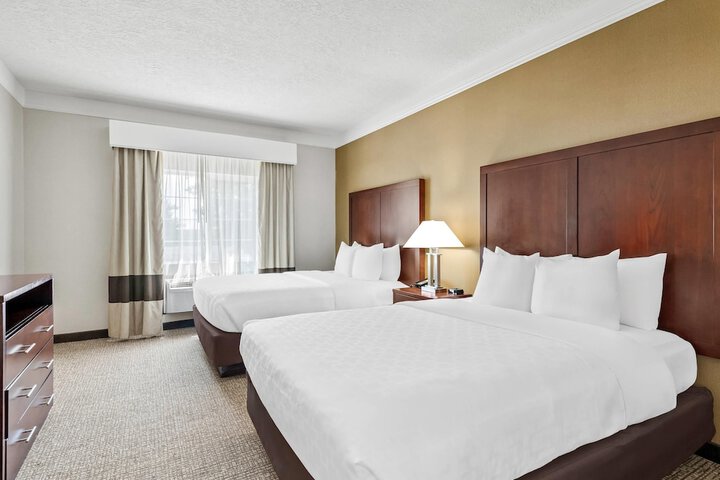 Comfort Suites Linn County
