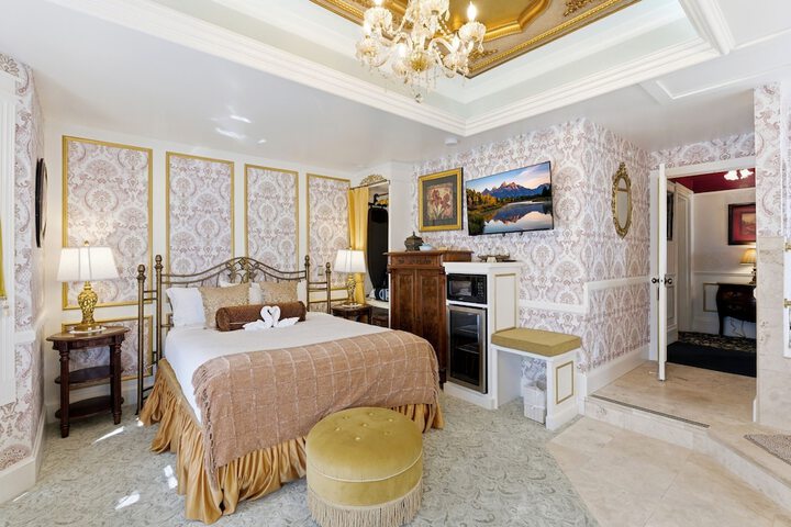 Heber Senator Bed and Breakfast