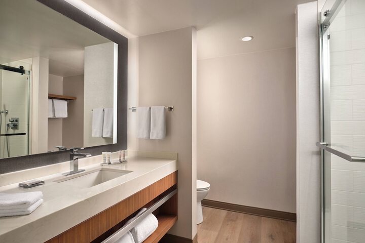 Room 12 of 45