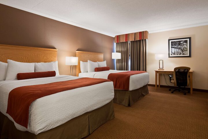 Best Western Plus Cobourg Inn & Convention Centre