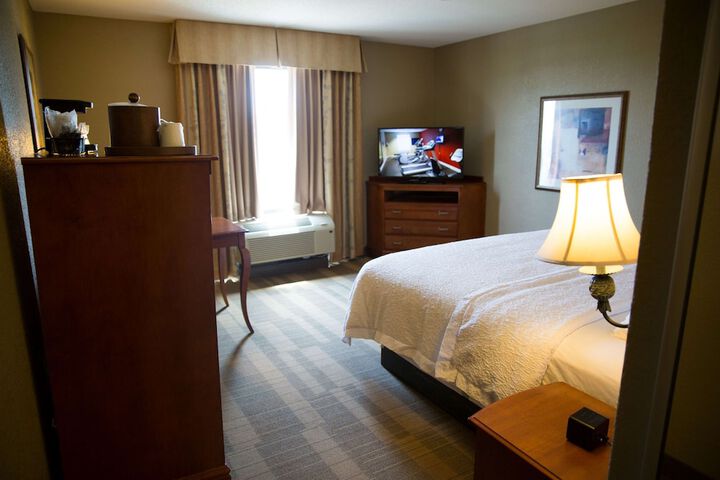 Room 14 of 30