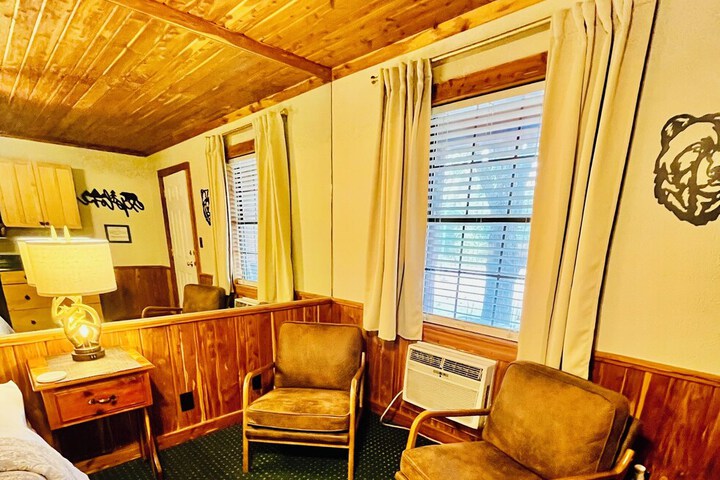 Bear Inn Retreat
