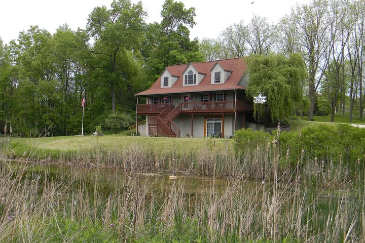 BMI Bed & Breakfast and Oasis