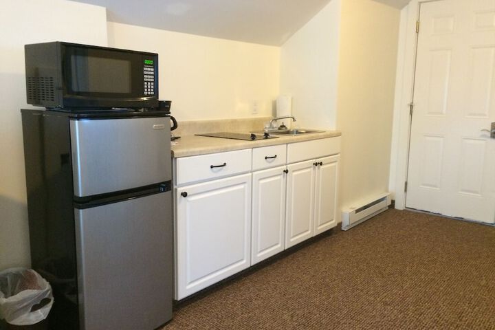 Room 11 of 41