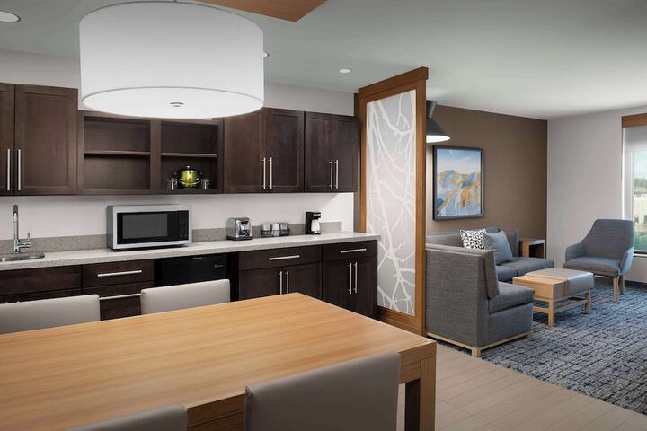 Hyatt Place Boulder / Pearl Street