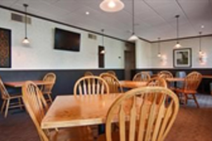 BEST WESTERN SYRACUSE AIRPORT INN