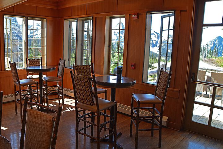 Paradise Inn