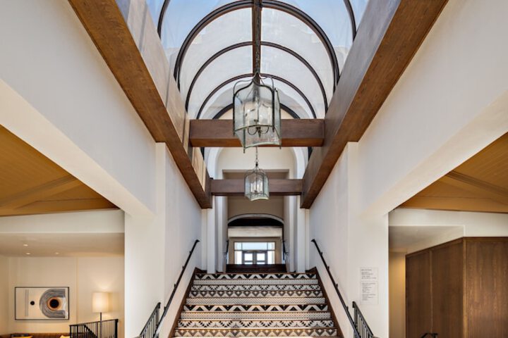 Hotel Interior 16 of 98