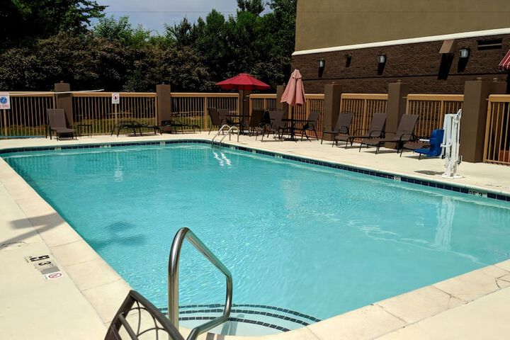 Pool 4 of 31