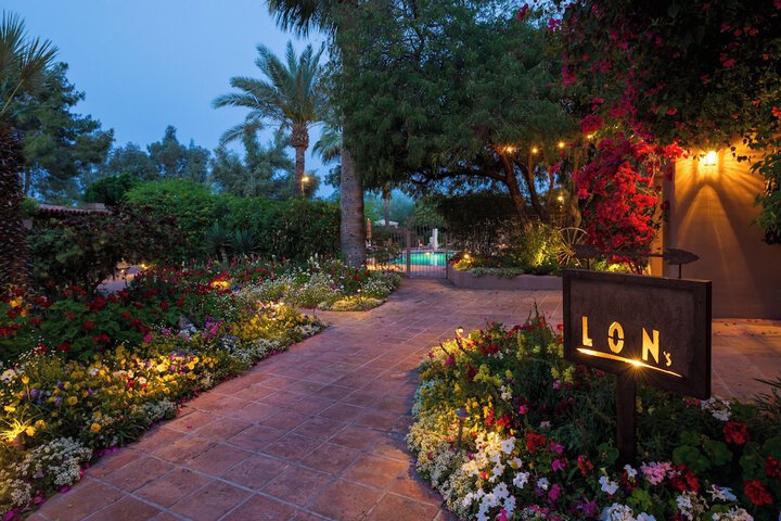 Hermosa Inn