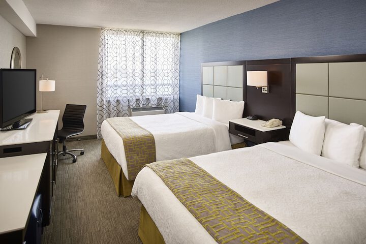 Waterfront Hotel Downtown Burlington