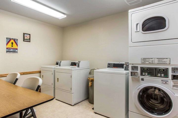 Room 15 of 26