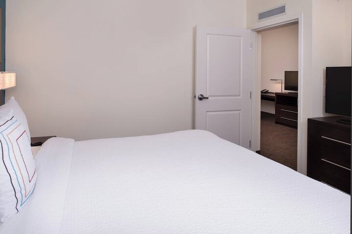 Room 20 of 29