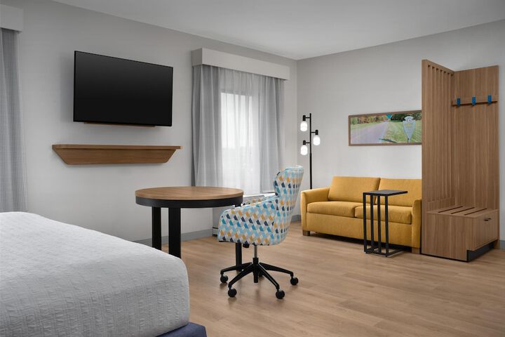 Hampton Inn & Suites Tupelo / Barnes Crossing