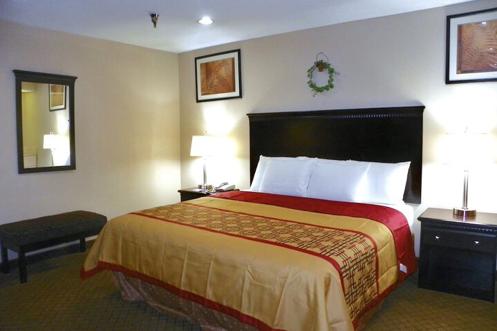 Room 12 of 24