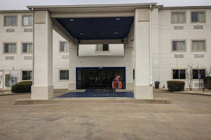 Motel 6 Woodway TX