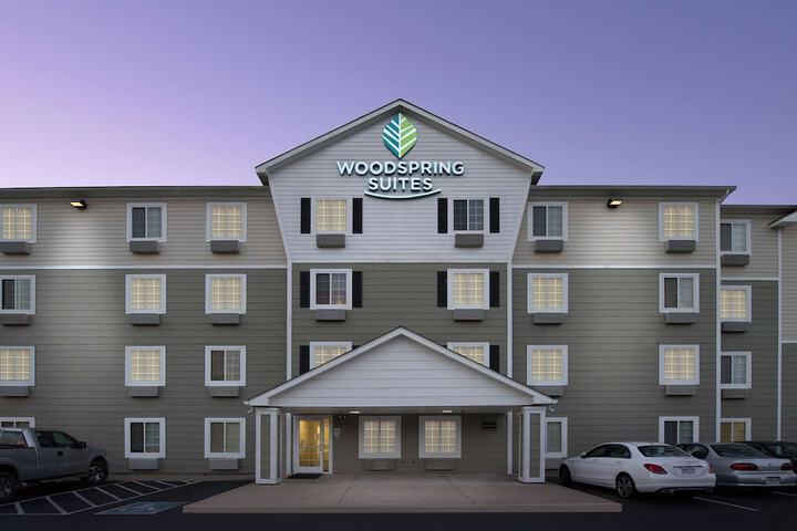 Hotel 5 of 34