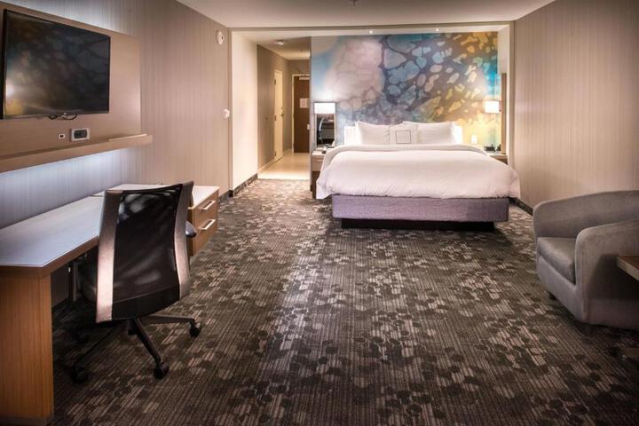 Courtyard by Marriott Jacksonville