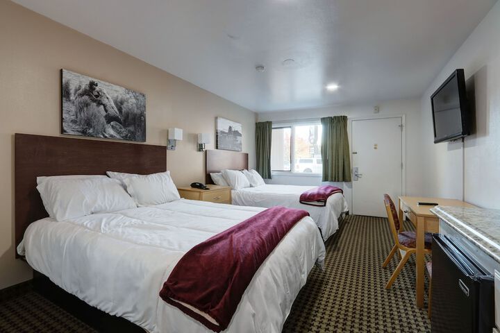 Room 27 of 36
