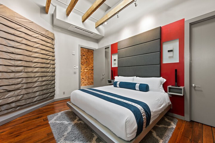 Room 218 of 488